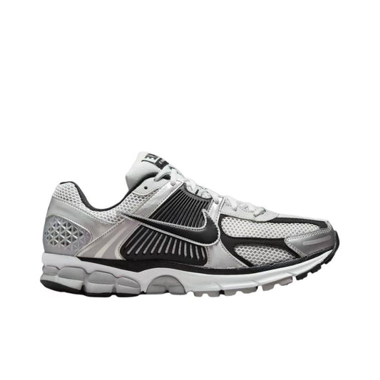 Nike Zoom Vomero 5 Metallic Silver Black