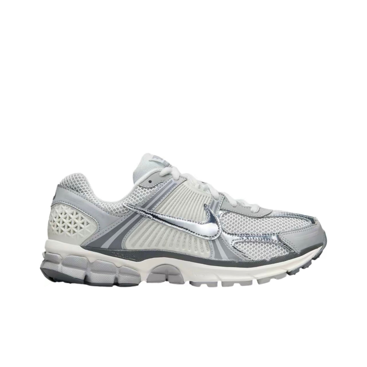 Nike Zoom Vomero 5 Metallic Silver